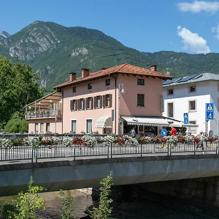 Appartamento Al Ponte Adiacente Al Parco, Vicino All'Ospedale E Centro Trento Exterior photo